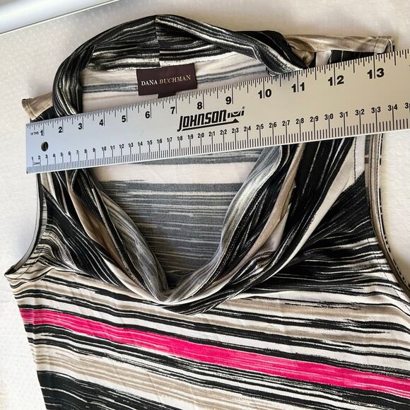 Dana Buchman Women’s Sleeveless Stretchy Stripes Blouse size XS, Black & White - Picture 2 of 6